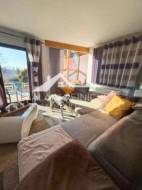 Wohnzimmer im Erkerecke - 