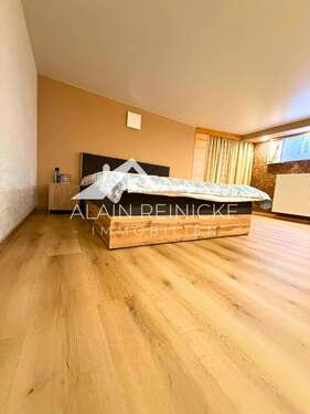 xxl Schlafzimmer im Keller - 