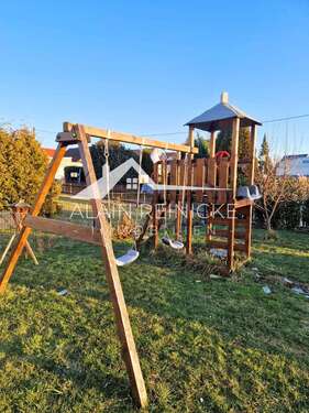 Spielplatz im Garten - 