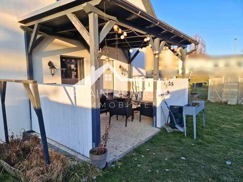 überdachte Terrasse - 