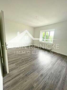 Zimmer 2 - 