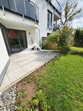 überdachte Terrasse - 