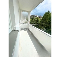 3 RW mit Loggia & Stellplatz & 60m2 Dachboden - Chemnitz 3 RW mit Loggia & Stellplatz & 60m2 Dachboden - Chemnitz