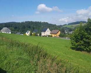 Bauen in Kemtau mit Ausblick - 51.870,00 EUR Kaufpreis, ca.  798,00 m² in Burkhardtsdorf-Kemtau (PLZ: 09235)