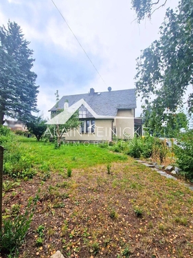 Garten - 9 Zimmer Einfamilienhaus in Rodewisch