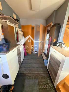 Eingangsbereich / Flur / Garderobe - 5 Zimmer Einfamilienhaus zum Kaufen in Erlau