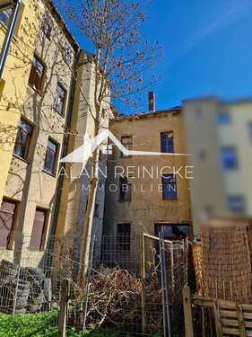 Hinterhof - 