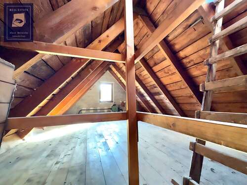 Spitzboden - 