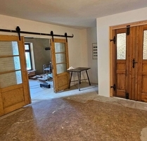 Vielseitige Immobilie im Industriestil – mit Stellplätzen, Eventfläche & Ausbaupotenzial - Chemnitz