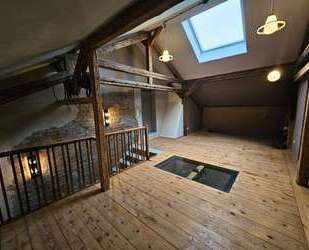 Vielseitige Immobilie im Industriestil – mit Stellplätzen, Eventfläche & Ausbaupotenzial - Chemnitz