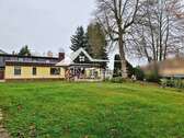 Hausansicht - 2 Zimmer Bungalow zum Kaufen in Chemnitz