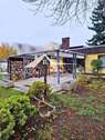 überdachte Terrasse (2) - Bungalow mit 70,00 m&sup2; in Chemnitz zum Kaufen