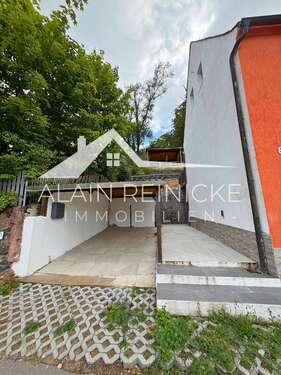Carport / Abstellmöglichkeit - Einfamilienhaus mit 170,00 m&sup2; in Hainichen zum Kaufen