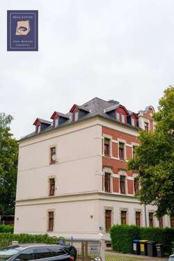 Einfahrt - 4- Zimmerwohnung mit 124,00 m² in Chemnitz zum Kaufen