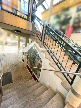 zus. Raum unter Treppe - 