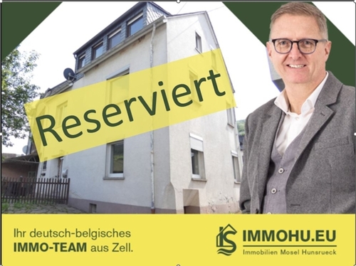 reserviert - Hier wartet Ihr Ferienhaus! Mit Garten, Terrasse, Stellplatz und tollem Ausblick in Reil