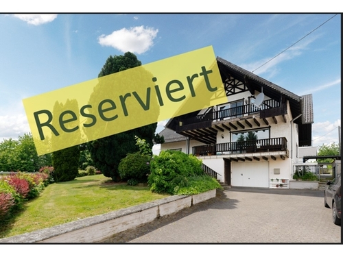 Objekt Reserviert mit Peter - Großzügiges Haus mit großem Garten in Peterswald-Löffelscheid