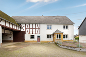 Bauernhaus mit Nebengebäude - 6 Zimmer Bauernhaus, Landhaus in Mittelstrimmig