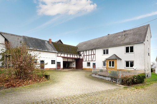 Hof - 6 Zimmer Bauernhaus, Landhaus zum Kaufen in Mittelstrimmig