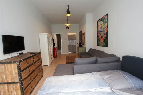 Bett - 1 Zimmer Anlageobjekt in Berlin