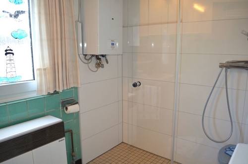 Bad mit ebenerdiger Dusche - 