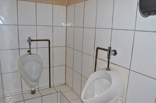 WC 1 Hinterer Ladenbereich - 