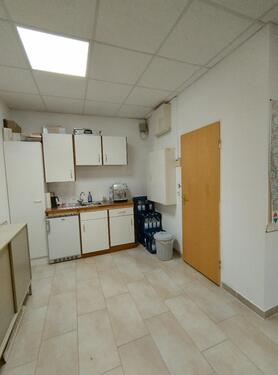 Mitarbeiterbereich, Teeküche - 