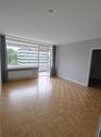 Wohnzimmer, Balkonzugang - 