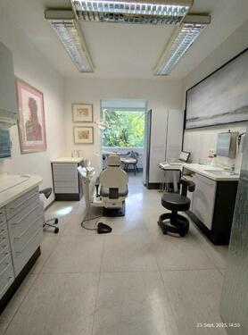 Behanlungszimmer 2, Büroraum 2 - 