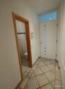 Dielenflur, Wohnungseingang - Terrassenwohnung mit 97,00 m&sup2; in Köln zum Kaufen