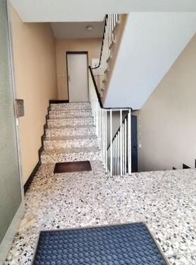 freundliches Treppenhaus - 