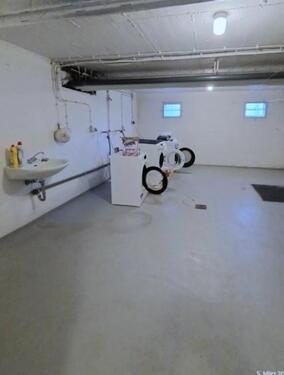 große Waschküche - 