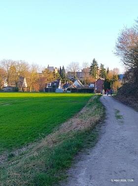 Umgebung der Wohnung - Etagenwohnung mit 57,00 m&sup2; in Frechen zum Kaufen