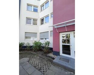 Bezugsfreie 6-Zimmer Wohnung mit Balkon und Gartenmitbenutzung, ruhige und grüne Wohnlage, kleine Eigentümergemeinschaft - Köln