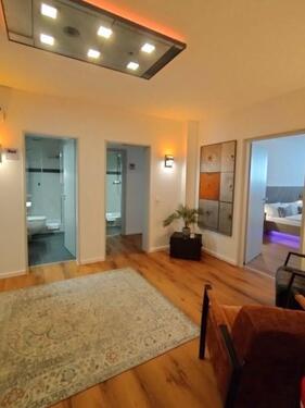 c_Hotel-Lobby (5) - 