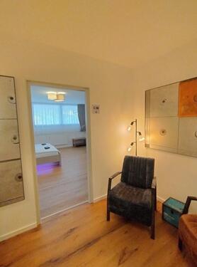 e_Zimmer 2, Blick aus Lobby - 