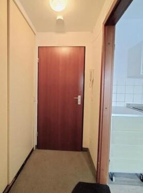 f2_Diele mit Einbauschrank (2) - 