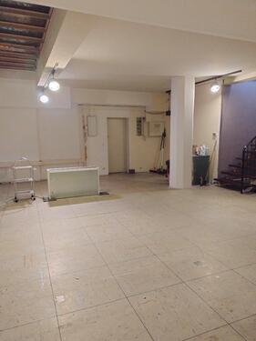 UG, Lager- und Ausstellungsfläche - 