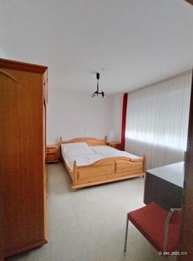 OG, Zimmer 1 - 