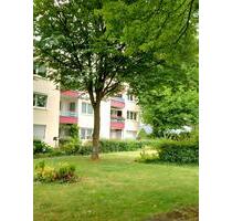 Großzügige 6-Zimmer Wohnung mit Balkon und Gartenmitbenutzung, ruhige und grüne Wohnlage, kleine Eigentümergemeinschaft - Köln