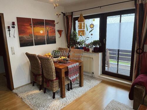 Essplatz - 2 Zimmer Dachgeschoßwohnung in Roth