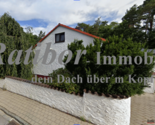 Sehr großzügiges und gepflegtes Einfamilienhaus mit Einliegerwohnung und Doppelgarage in Roth OT