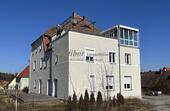 Südwestansicht - Außergewöhnliche und sehr großzügige 5 Zimmer Mansardenwohnung mit Dachterrasse und Wintergarten