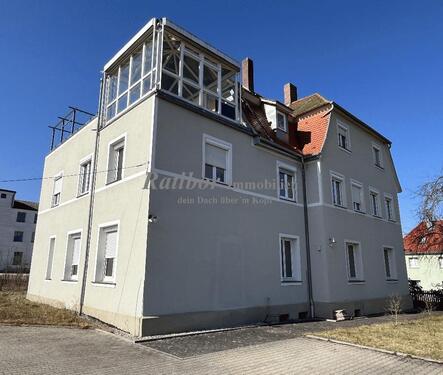 Südostansicht - 5 Zimmer Terrassenwohnung zum Kaufen in Roth