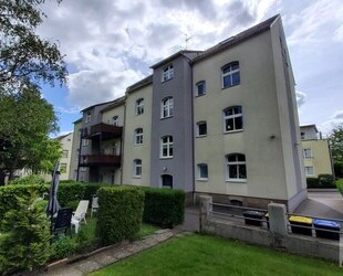 Schöne lichtdurchflutete Wohnung im 1. OG mit separatem Mansardenzimmer! - Remscheid