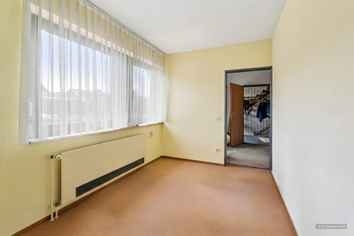 KI - Durchgang Büro EG - 
