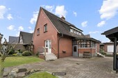 Foto - Wohnen und Wohlfühlen – Gemütliches Einfamilienhaus mit Garten und Nebengebäuden!