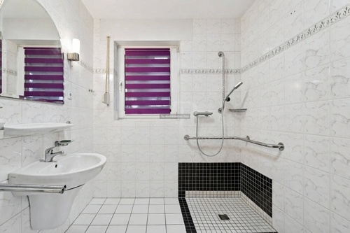 KI Badezimmer - 