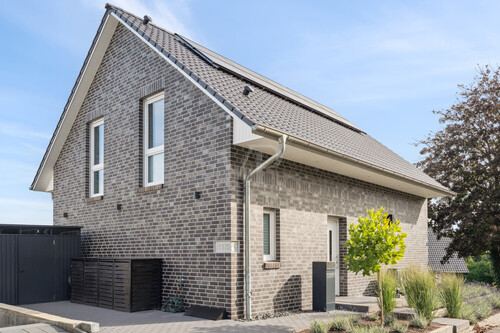 Außenansicht - Süd-West-Seite - 6 Zimmer Einfamilienhaus in Ibbenbüren