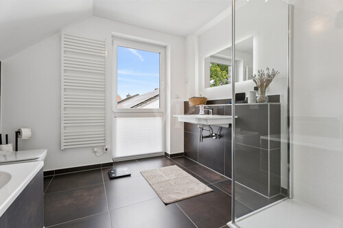 DG - Badezimmer - 